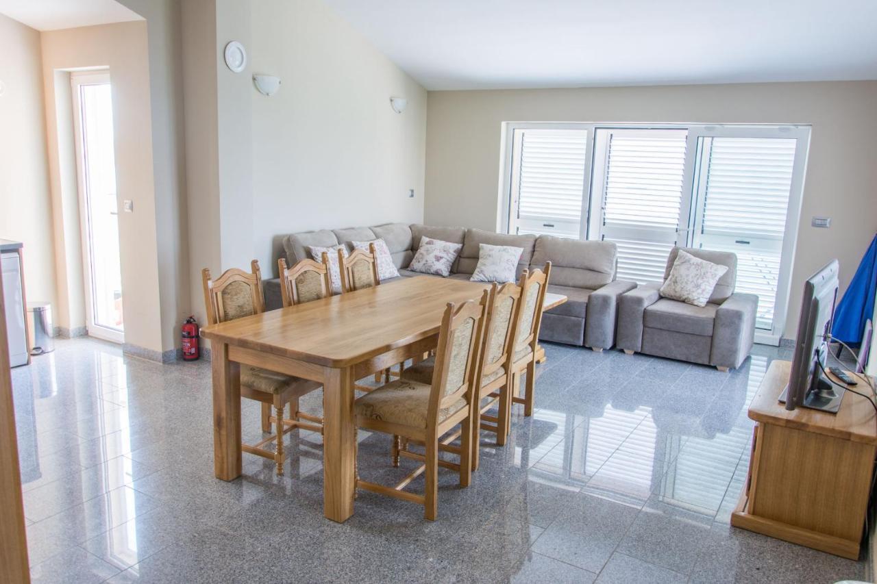 Apartments Citrine On The Beach Biograd Na Moru Ngoại thất bức ảnh